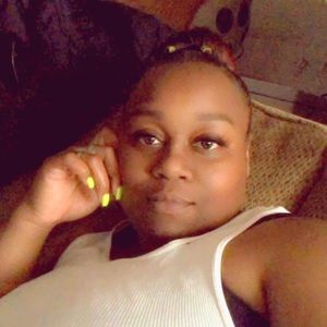 Meet your Posher, Sharonda